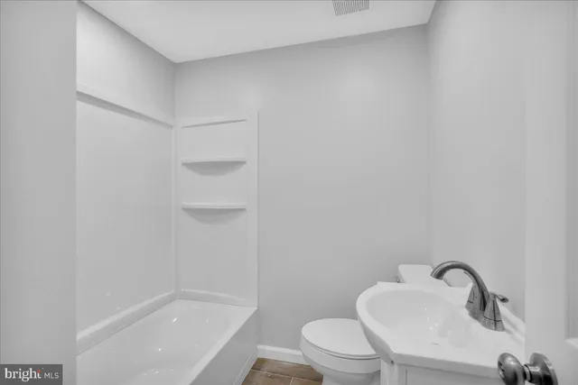 $175,000 | 1065 Ironside Road, Camden, NJ 08104