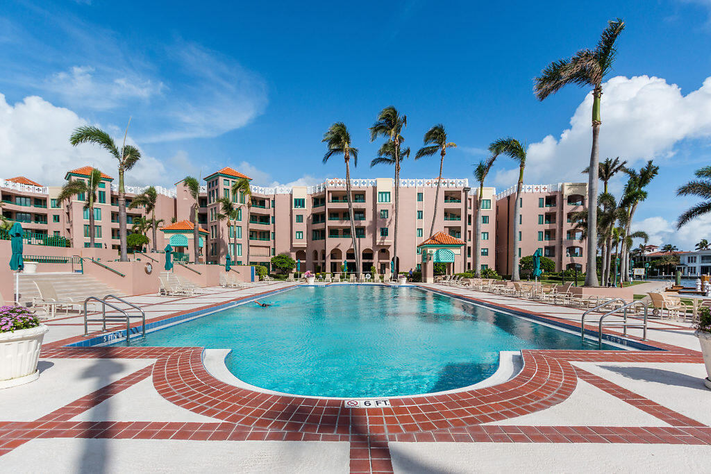 140 Southeast 5th Avenue, Unit 339 Boca Raton, FL 33432 - Photo 37 of 46 140 SE 5th Ave Boca Raton FL 33432 #339