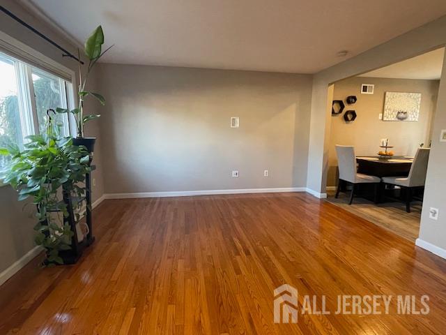 189 McFarlane Road Colonia, NJ 07067 - Photo 12 of 29