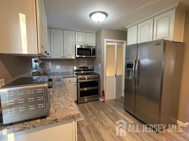 189 McFarlane Road Colonia, NJ 07067 - Photo 8 of 29