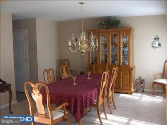 408 Apache Drive Sinking Spring, PA 19608 - Photo 5 of 6
