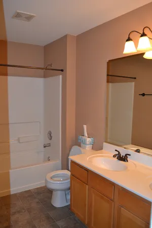 $2,400 | 161 Springbrook Trail South, Oswego, IL 60543