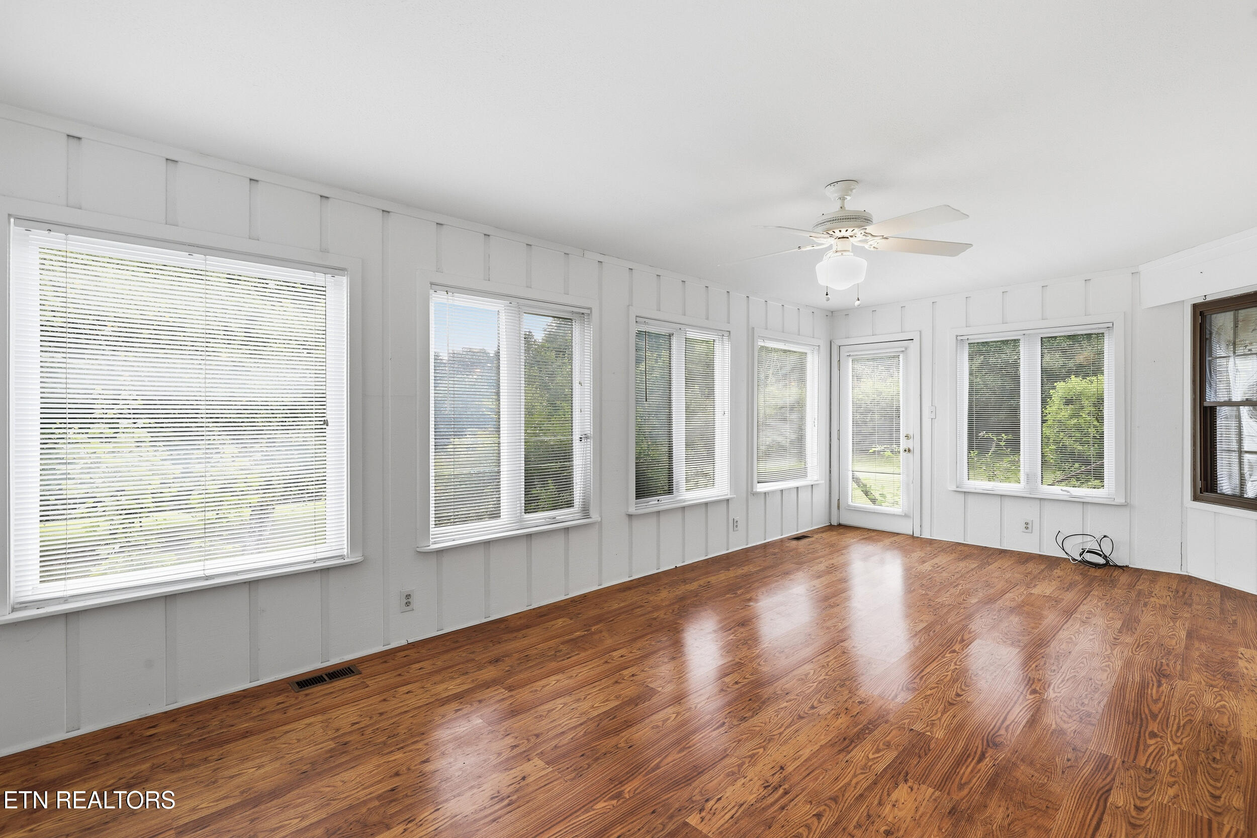 8501 Nubbin Ridge Road Knoxville, TN 37923 - Photo 32 of 57 43_8501 nubbin ridge rd_0119