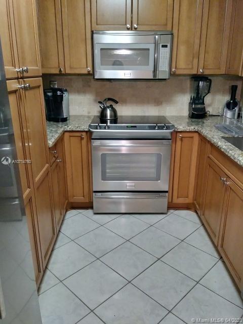 Kings Point Delray Beach, FL 33484 - Photo 3 of 10