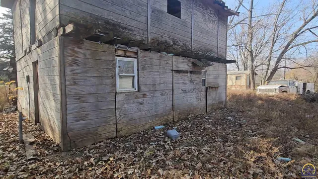 $14,500 | 206 East 7th Street, Unit 0E 7TH ST, Admire, KS 66830