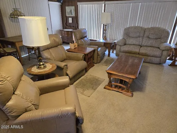 $2,600 | 10461 West Wininger Circle, Sun City, AZ 85351