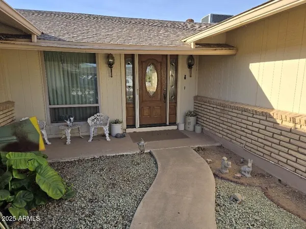 $2,600 | 10461 West Wininger Circle, Sun City, AZ 85351
