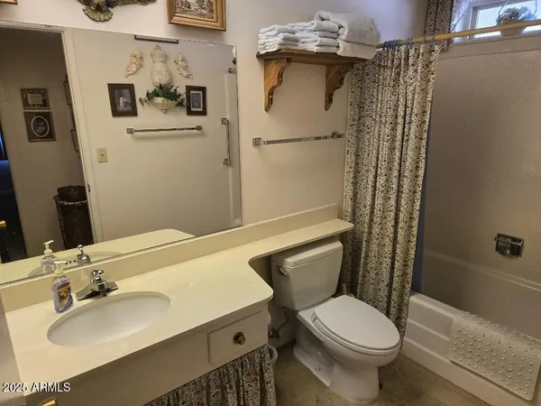 $2,600 | 10461 West Wininger Circle, Sun City, AZ 85351