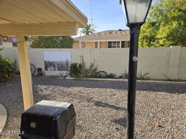 $2,600 | 10461 West Wininger Circle, Sun City, AZ 85351