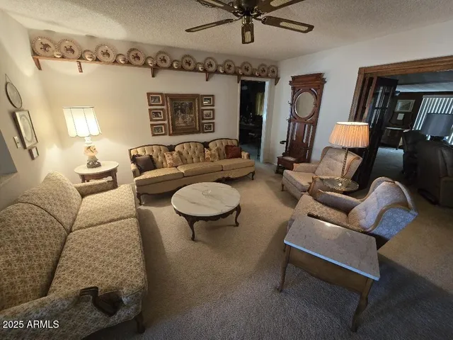 $2,600 | 10461 West Wininger Circle, Sun City, AZ 85351