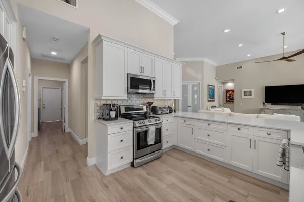 $5,000 | 4841 Exeter Estate Lane, Lake Worth, FL 33449