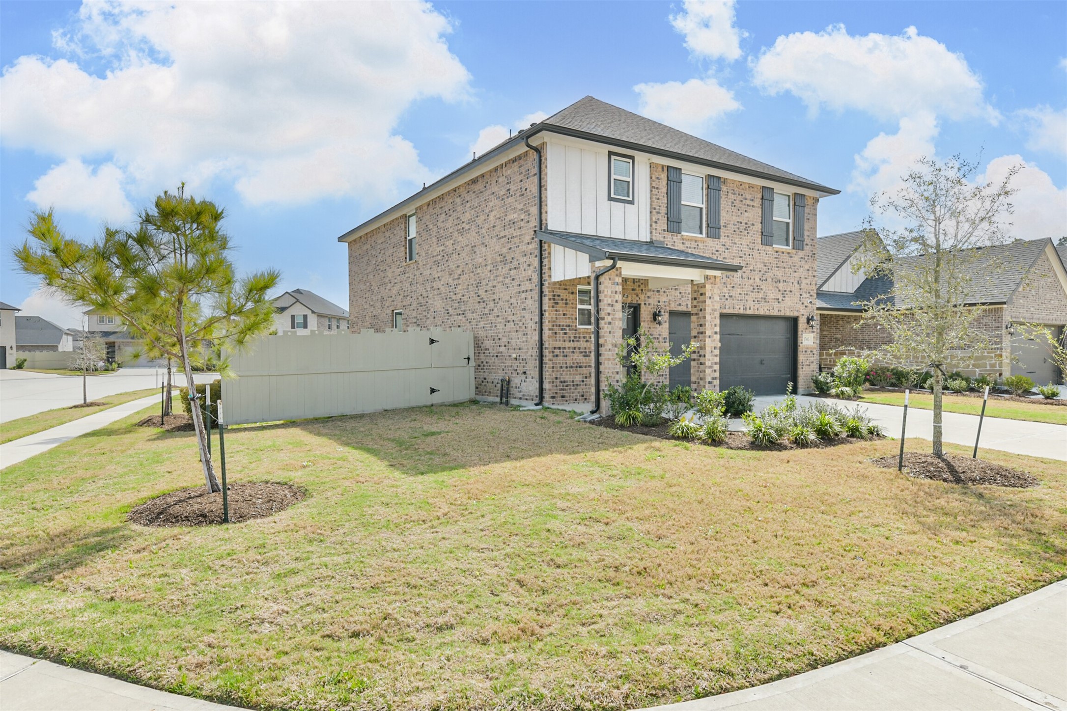 17465 Buckeye Branch Conroe, TX 77385 - Photo 38 of 47 This corner lot welcomes you and your guests with a spacious driveway.