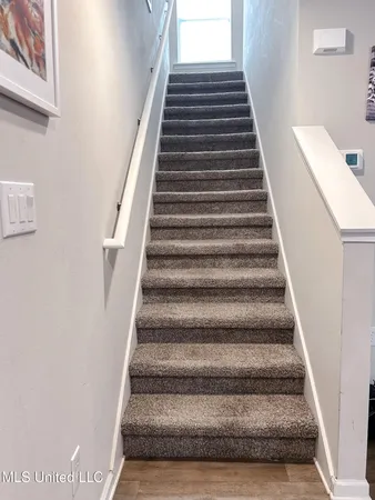 $2,350 | 2113 Toulouse Street, Ocean Springs, MS 39564