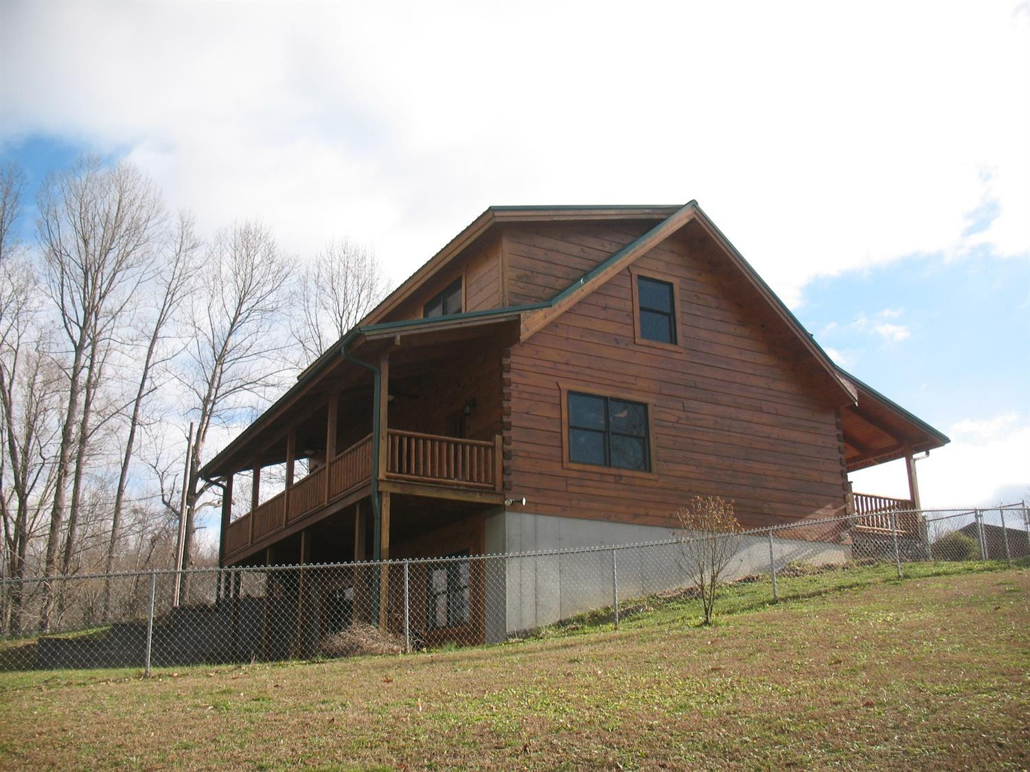 2102 Marydale Road Manchester, KY 40962 - Photo 5 of 37 Listing Photo