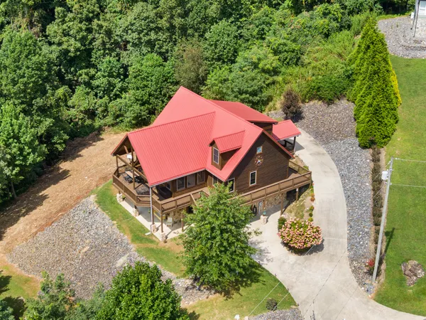 $699,900 | 316 Reflections Pt Trail, Fancy Gap, VA 24328