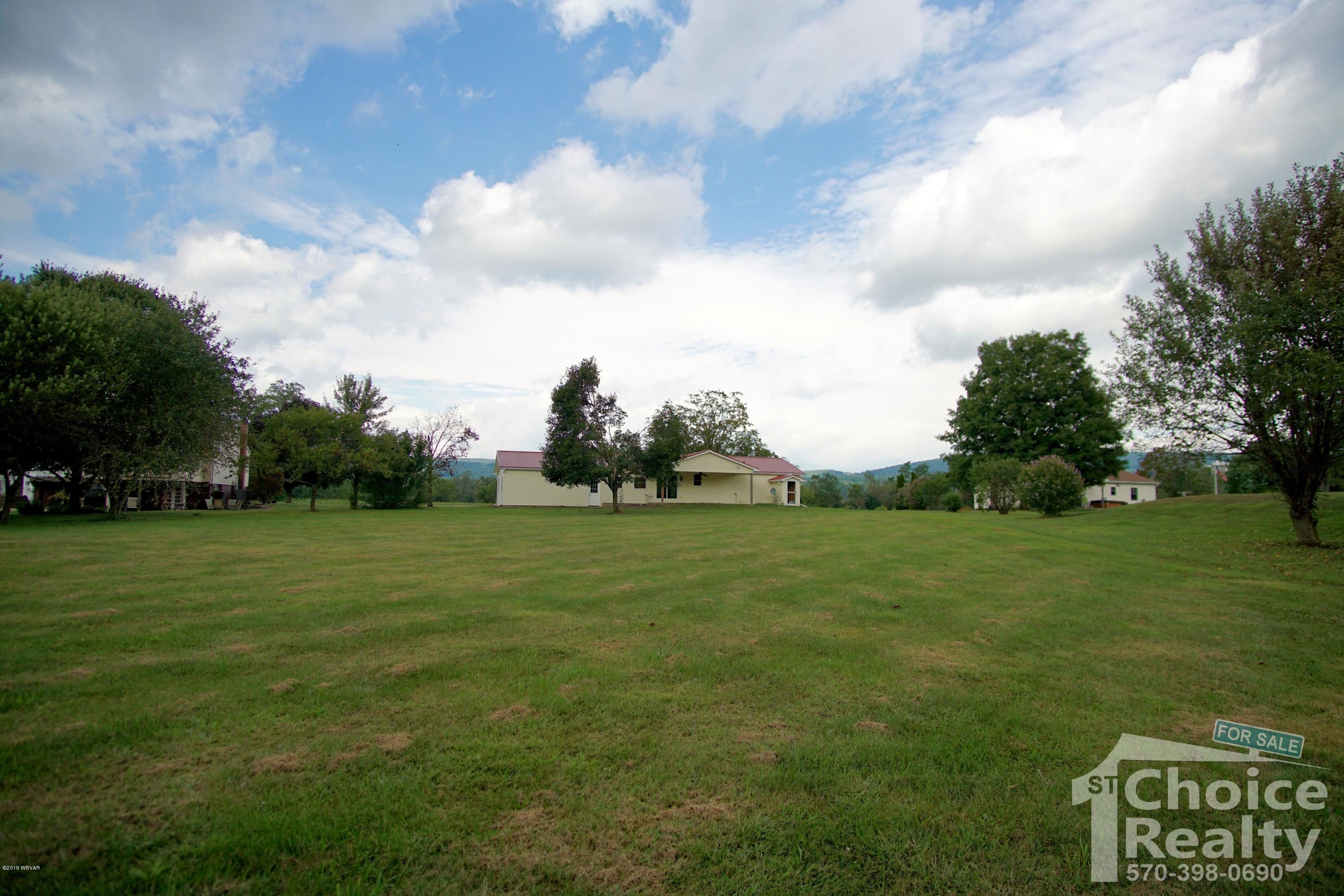 316 Wells Road Williamsport, PA 17702 - Photo 9 of 26 Home from Yard