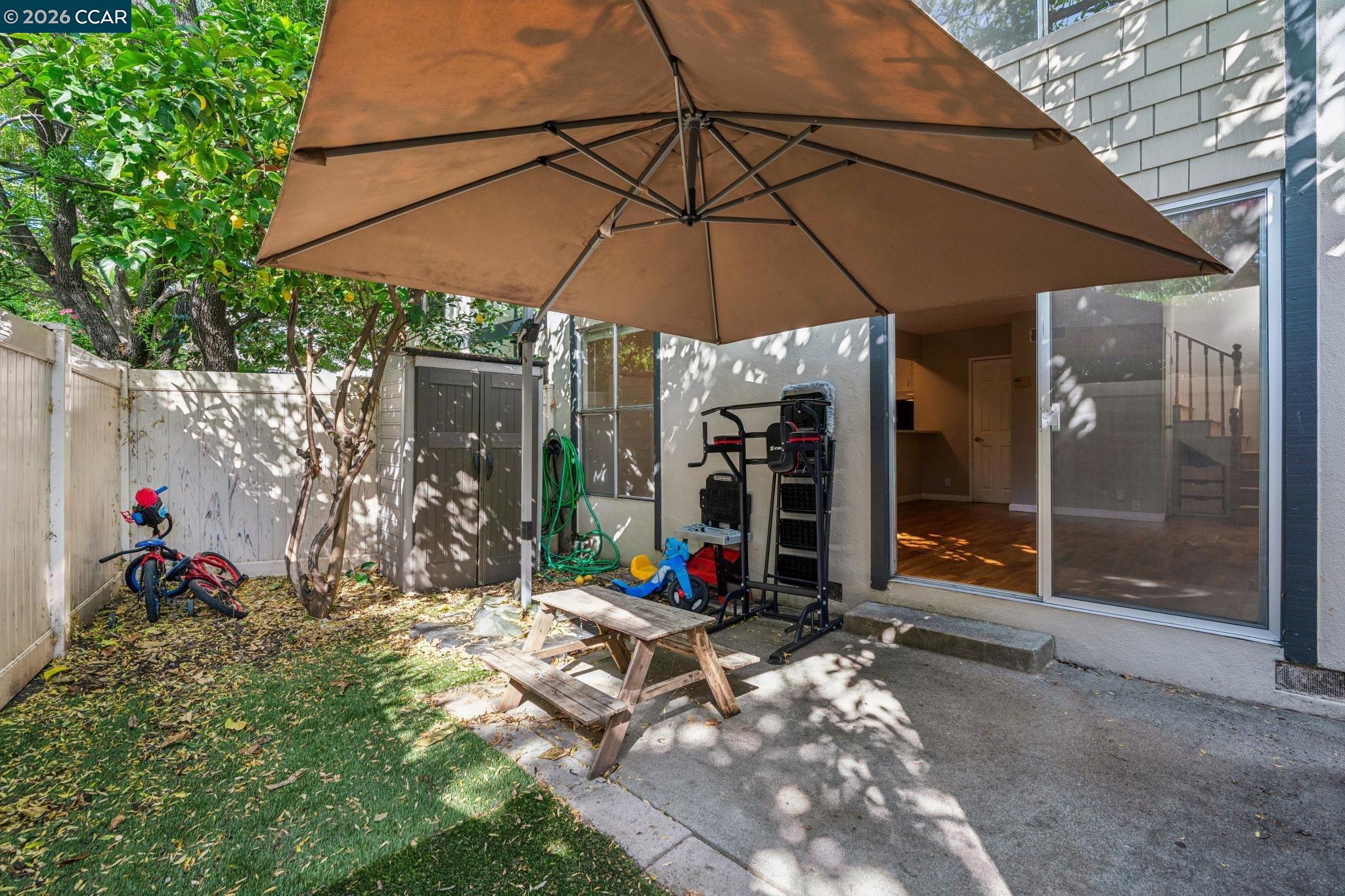2035 Sierra Road, Unit 4 Concord, CA 94518 - Photo 21 of 28