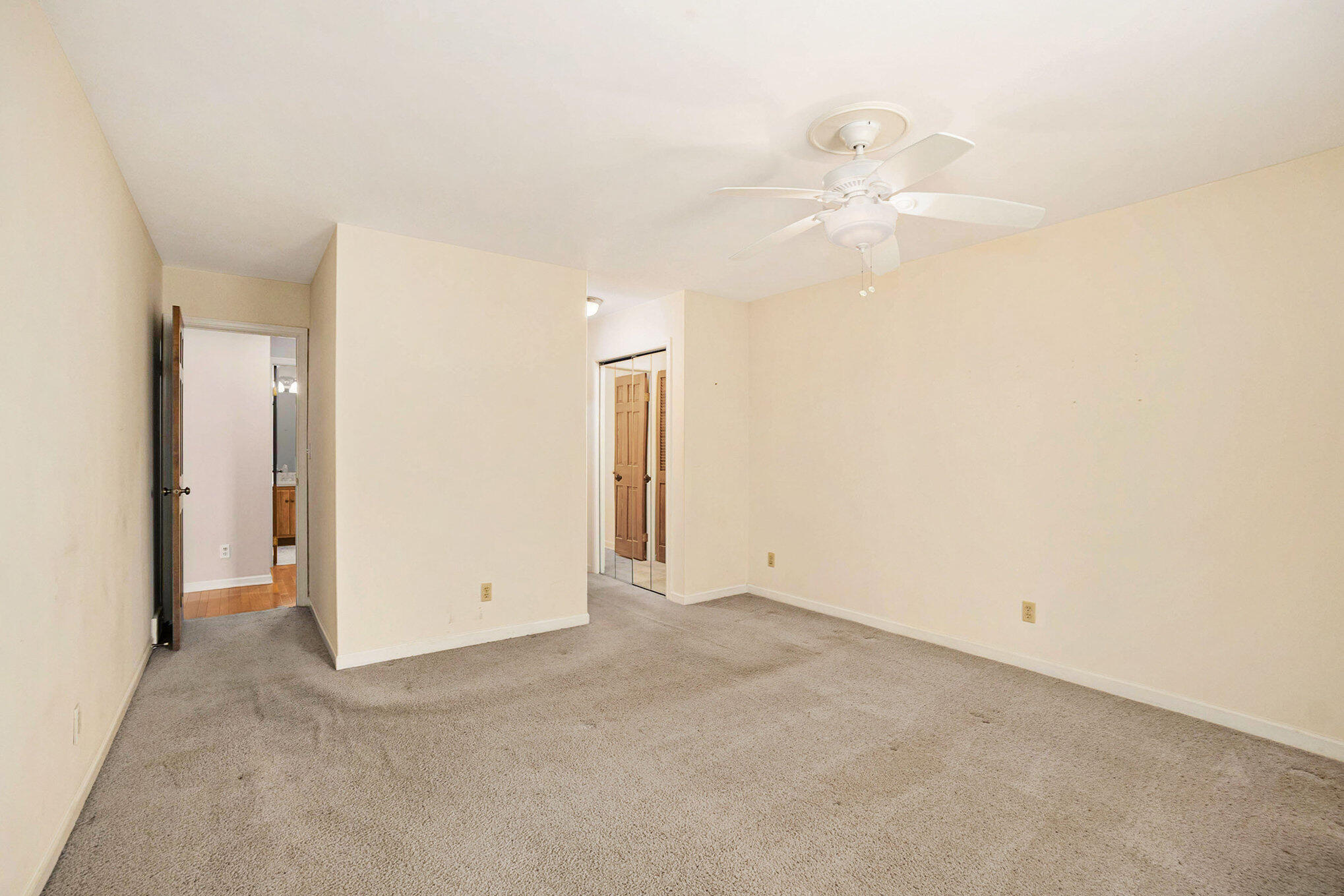 17650 Woodbridge Road, Unit 1 Spring Lake, MI 49456 - Photo 16 of 45 015__42a4965_415