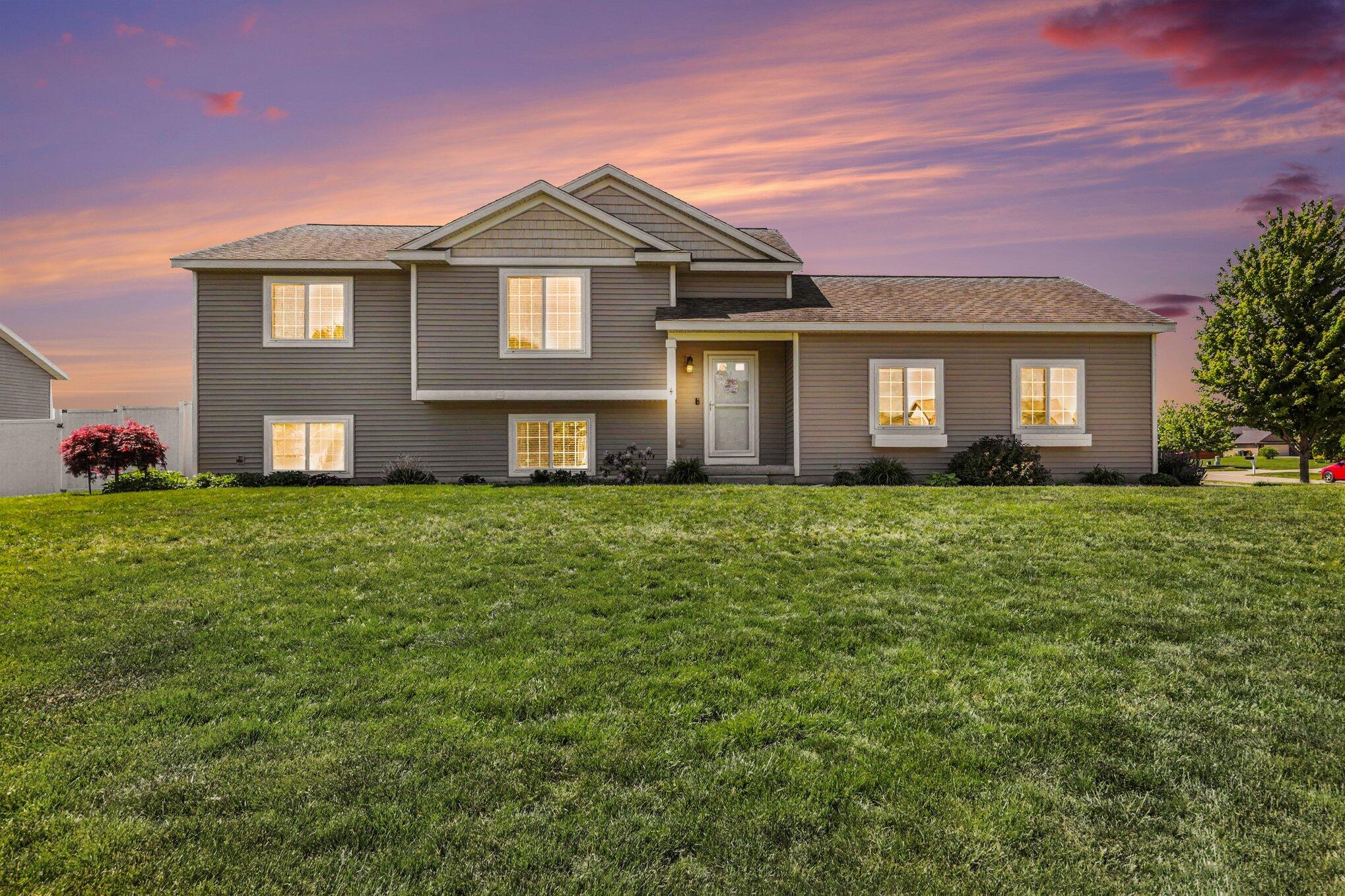 10560 Rockfield Road Allendale, MI 49401 - Photo 1 of 26 001_file_4469