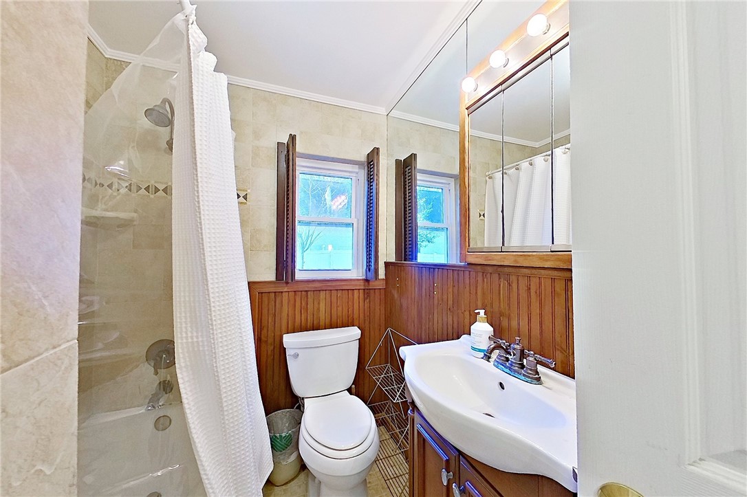 419 Pine Street St. Simons Island, GA 31522 - Photo 33 of 36