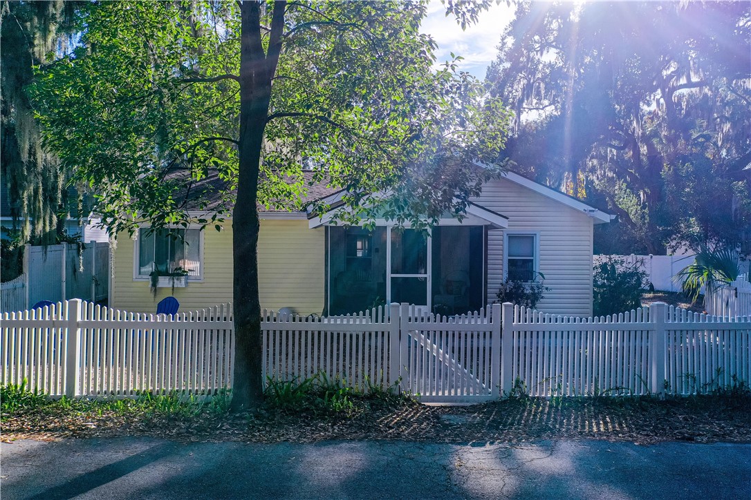 419 Pine Street St. Simons Island, GA 31522 - Photo 36 of 36