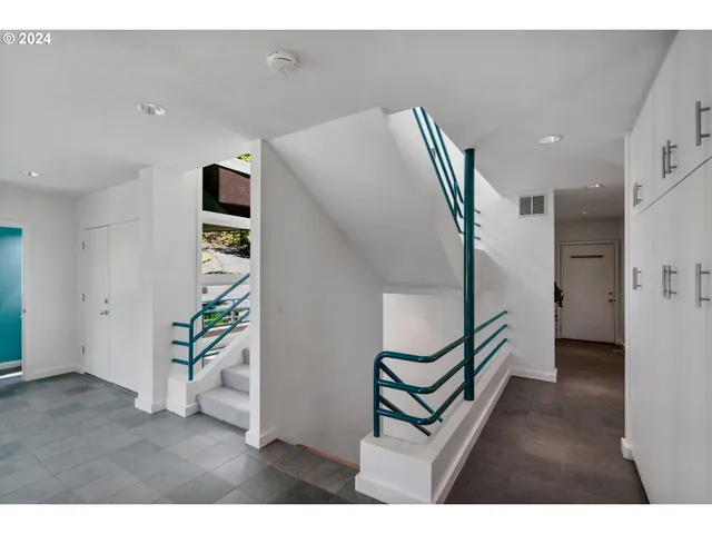 $895,000 | 6815 Northwest Concord Drive, Corvallis, OR 97330