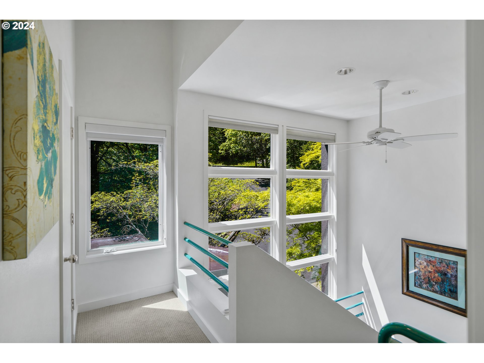 6815 Northwest Concord Drive Corvallis, OR 97330 - Photo 22 of 48 a living room with window