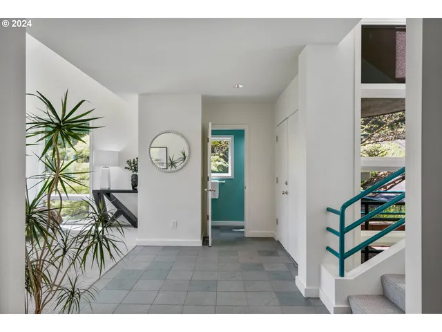 $895,000 | 6815 Northwest Concord Drive, Corvallis, OR 97330