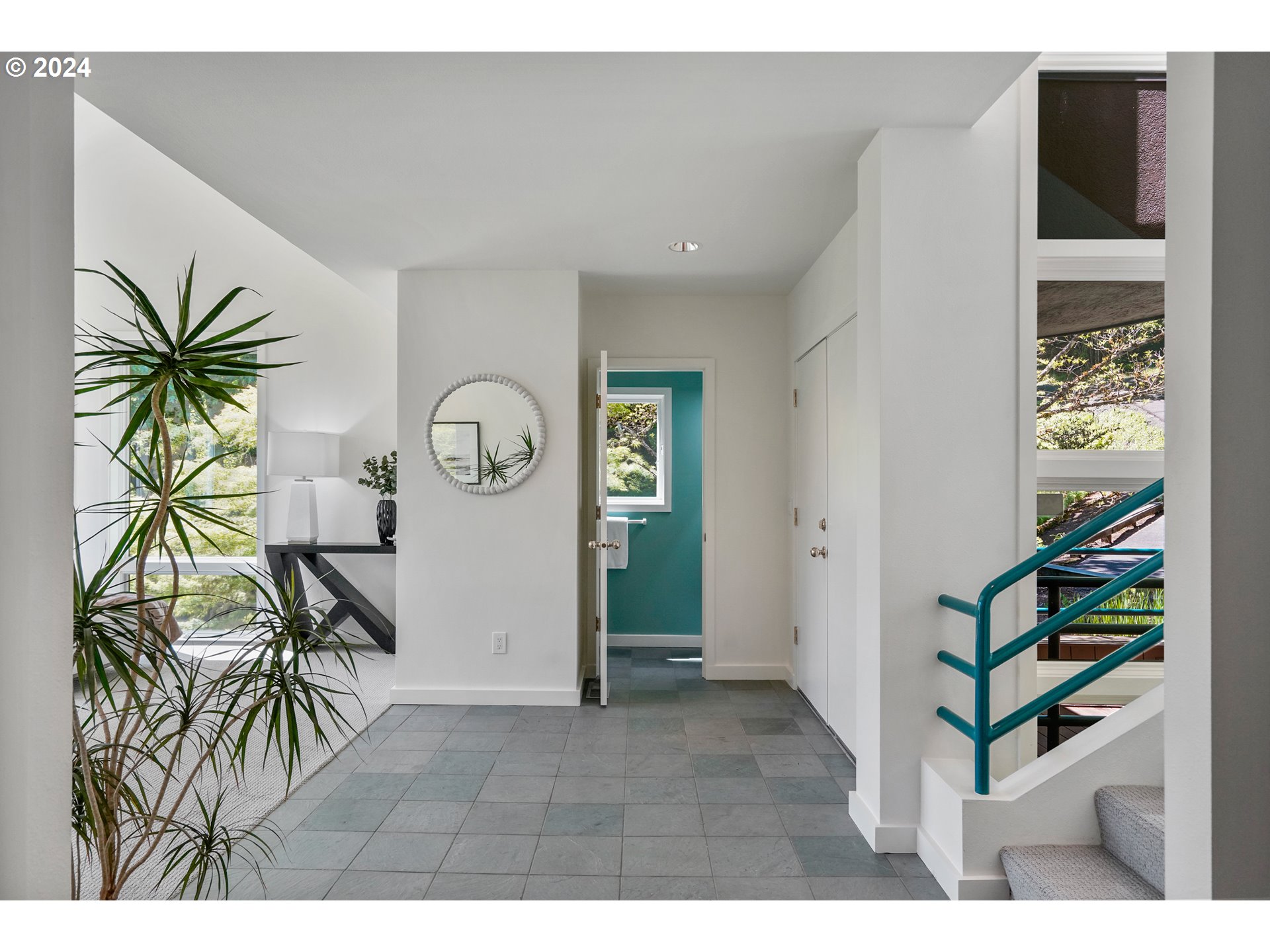 6815 Northwest Concord Drive Corvallis, OR 97330 - Photo 30 of 48 a living room with furniture and a potted plant