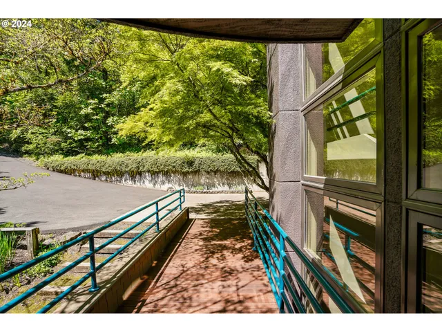 $895,000 | 6815 Northwest Concord Drive, Corvallis, OR 97330