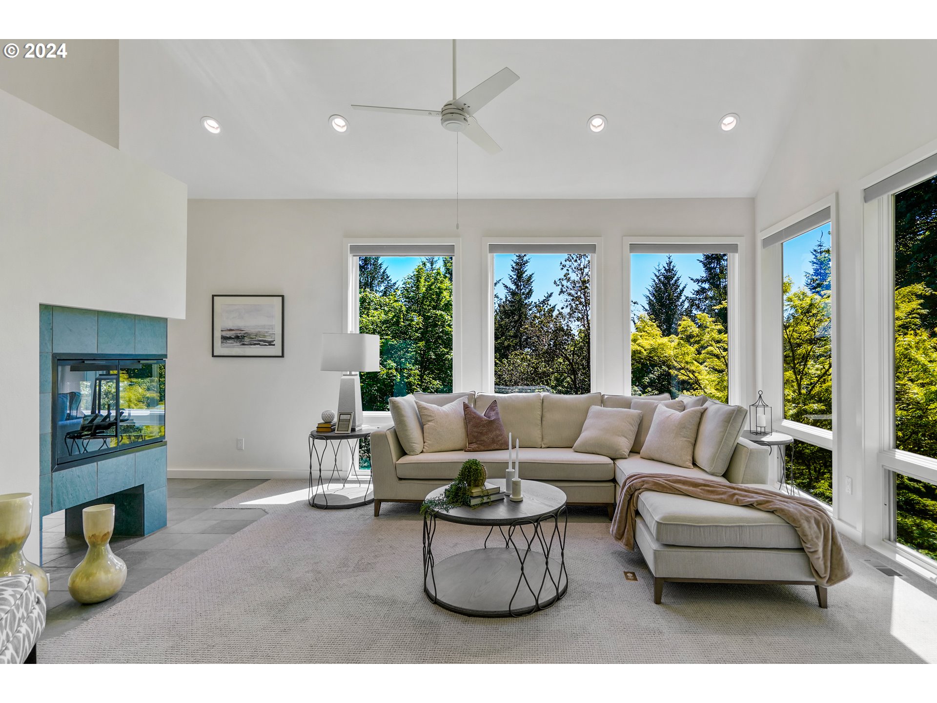6815 Northwest Concord Drive Corvallis, OR 97330 - Photo 38 of 48 a living room with furniture and a large window