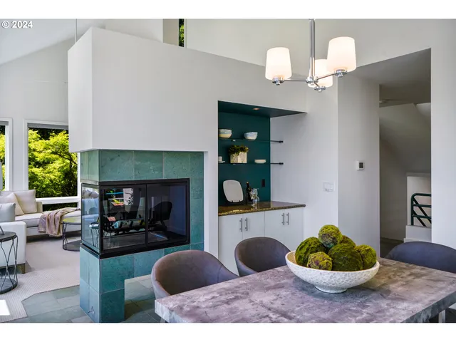 $895,000 | 6815 Northwest Concord Drive, Corvallis, OR 97330