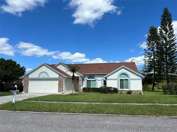 $2,600 | 12736 Newfield Drive, Orlando, FL 32837