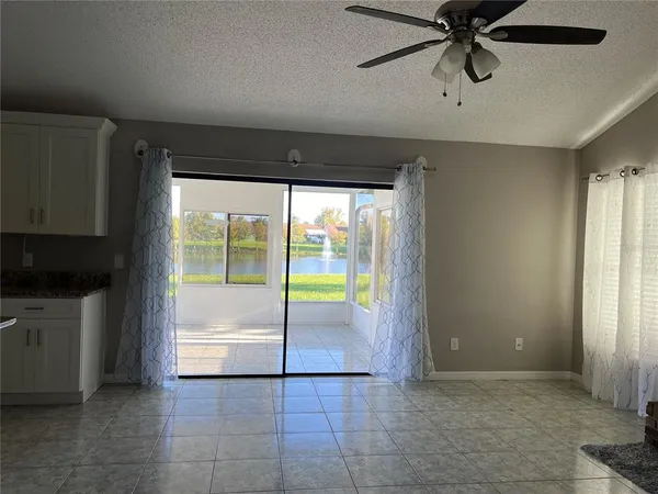 $2,600 | 12736 Newfield Drive, Orlando, FL 32837