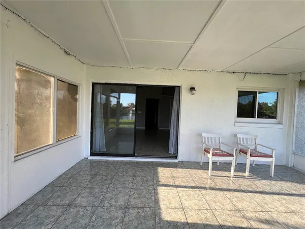 $2,600 | 12736 Newfield Drive, Orlando, FL 32837