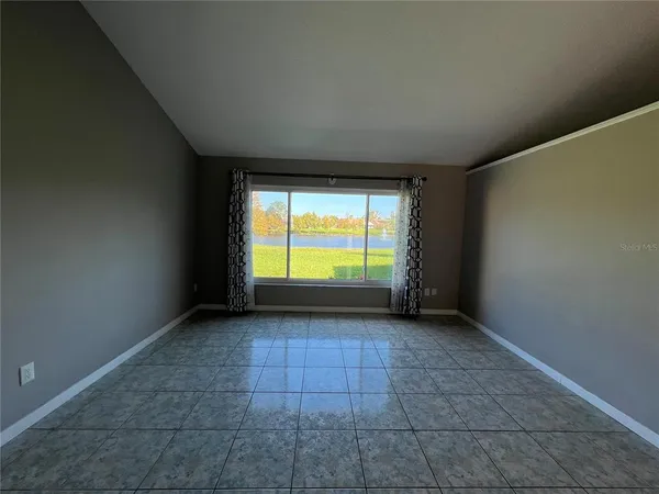 $2,600 | 12736 Newfield Drive, Orlando, FL 32837