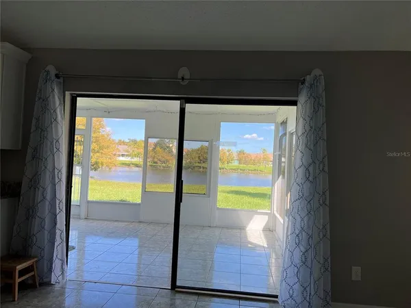 $2,600 | 12736 Newfield Drive, Orlando, FL 32837