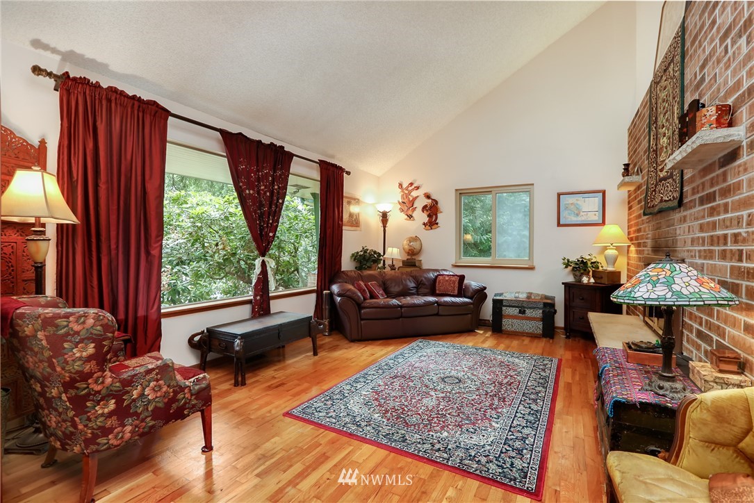 23016 2nd Avenue Southeast Bothell, WA 98021 - Photo 5 of 25