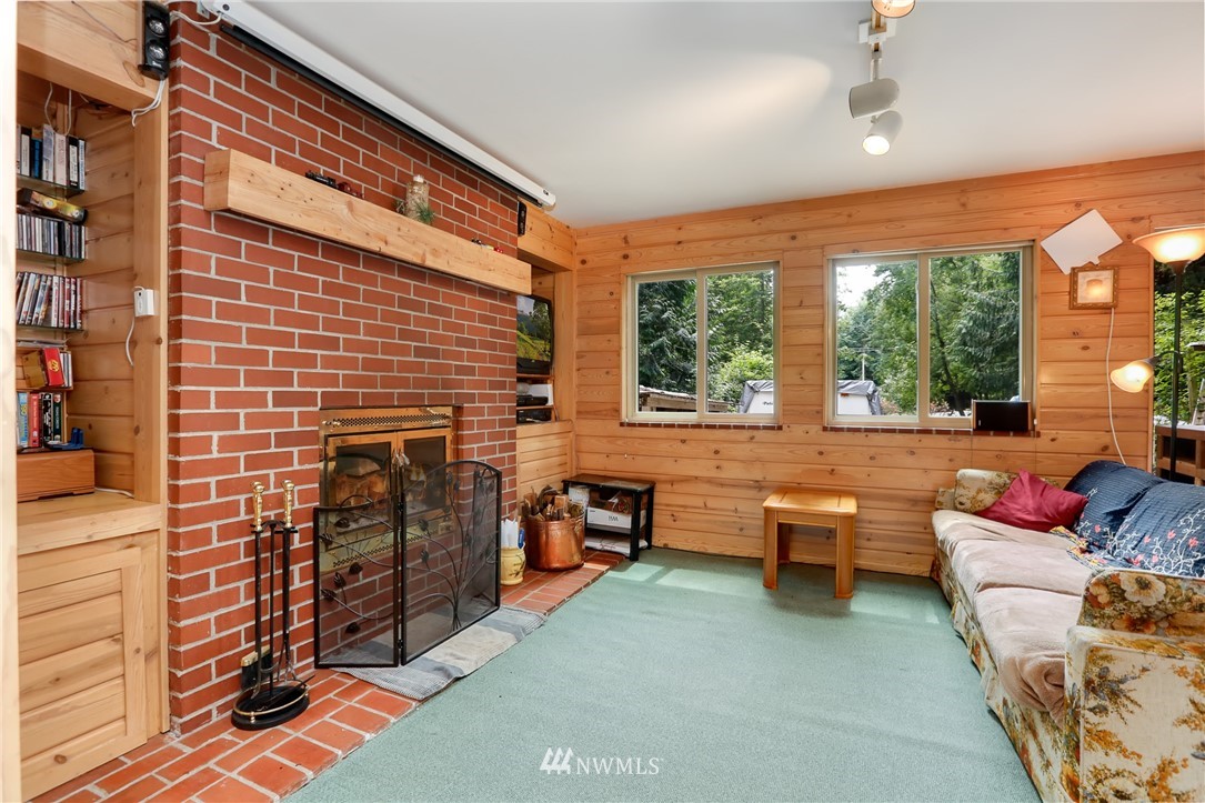 23016 2nd Avenue Southeast Bothell, WA 98021 - Photo 9 of 25