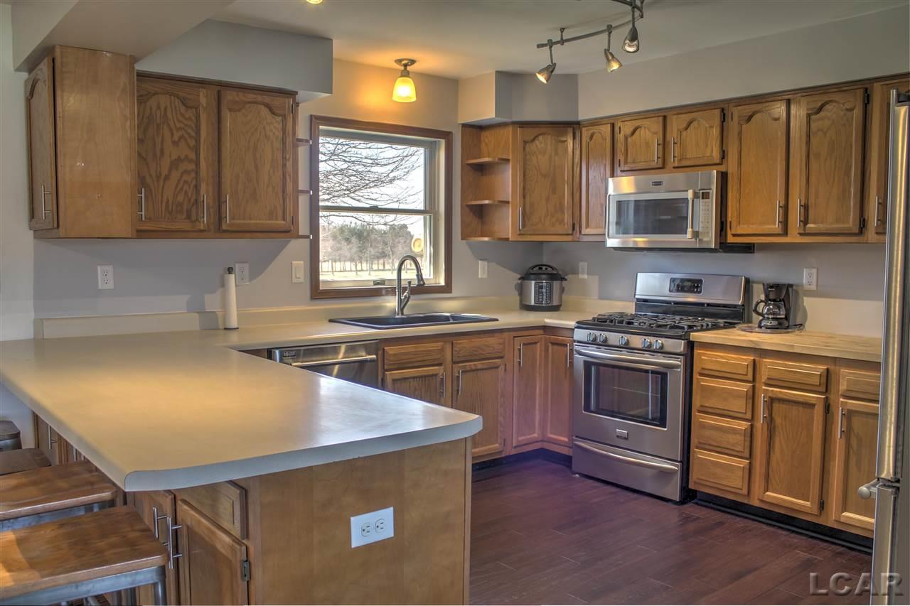 1537 Taylor Road Clinton, MI 49236 - Photo 3 of 30 50070548-2.JPG