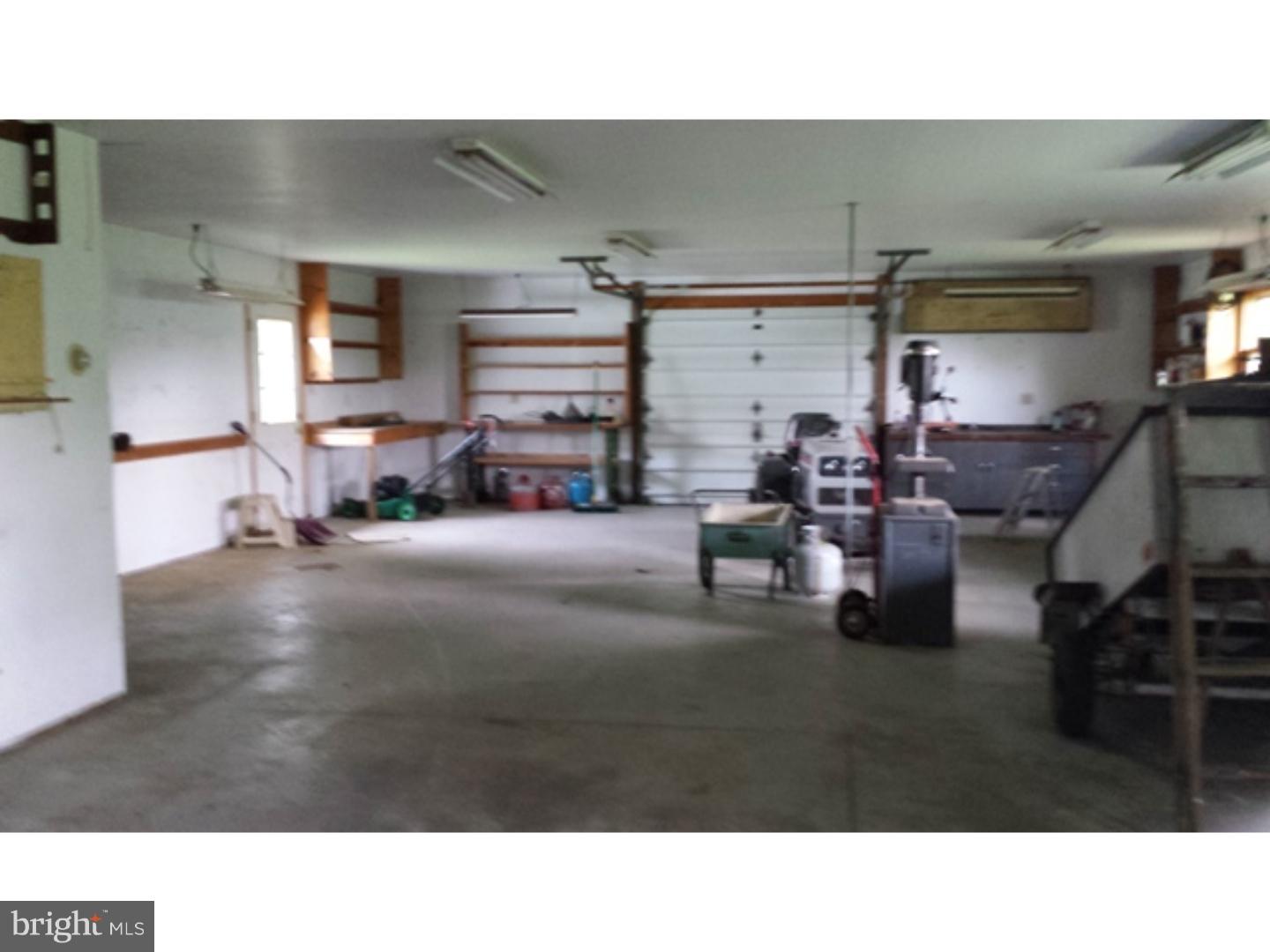 147 Fox Road Schuylkill Haven, PA 17972 - Photo 17 of 22 Garage