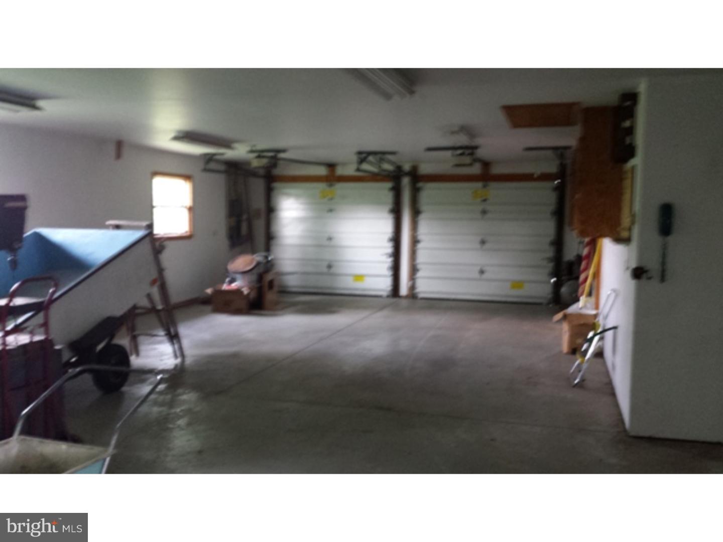 147 Fox Road Schuylkill Haven, PA 17972 - Photo 18 of 22 Garage