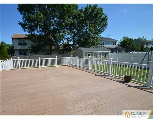 31 Liberty Drive Dayton, NJ 08810 - Photo 13 of 25 Gallery Image 13