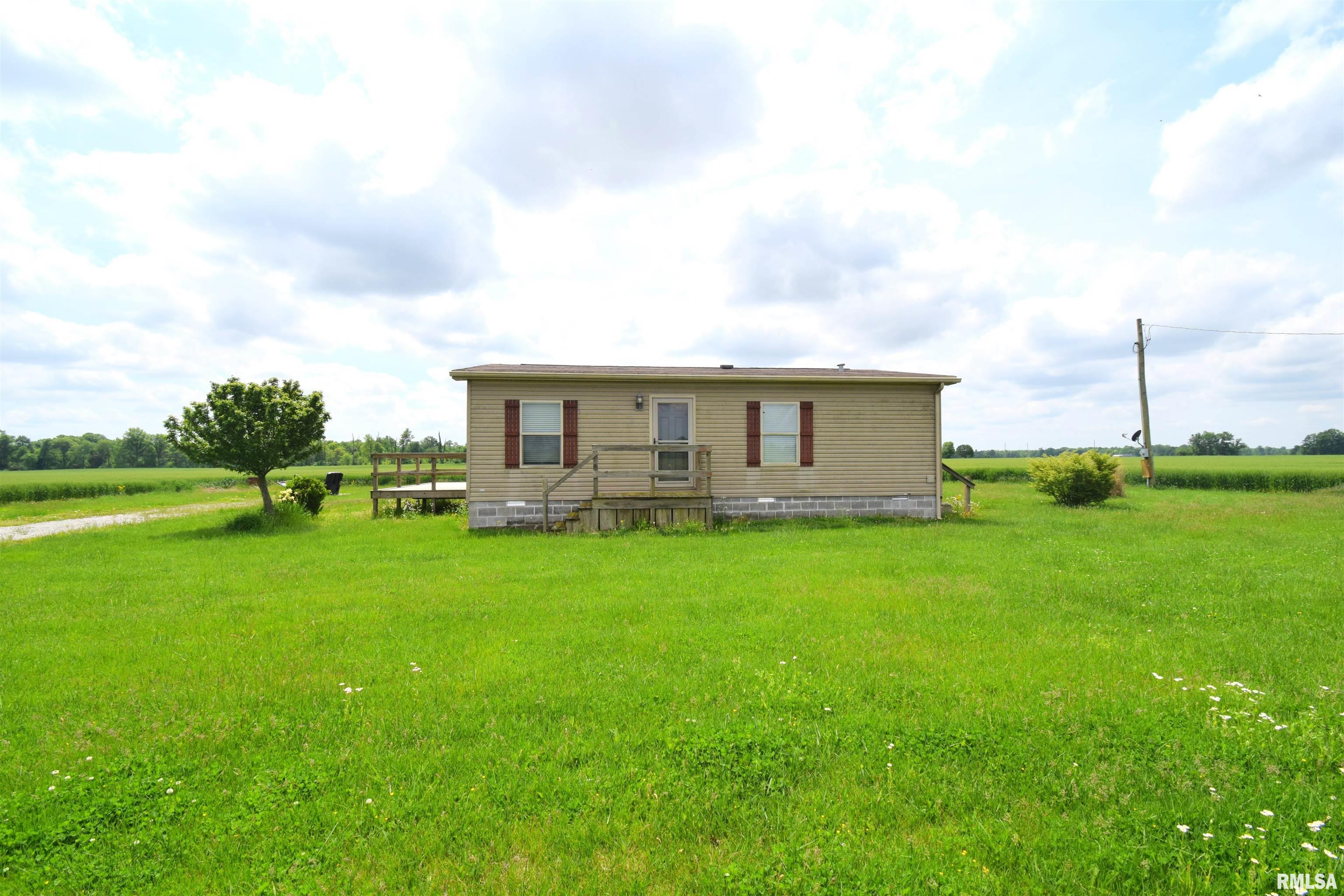 7401 East Karma Road Waltonville, IL 62894 - Photo 1 of 16 Gallery Image 1