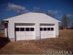 374 Battlefield Road Waynesboro, VA 22980 - Photo 8 of 12 a view of a white house with a large space
