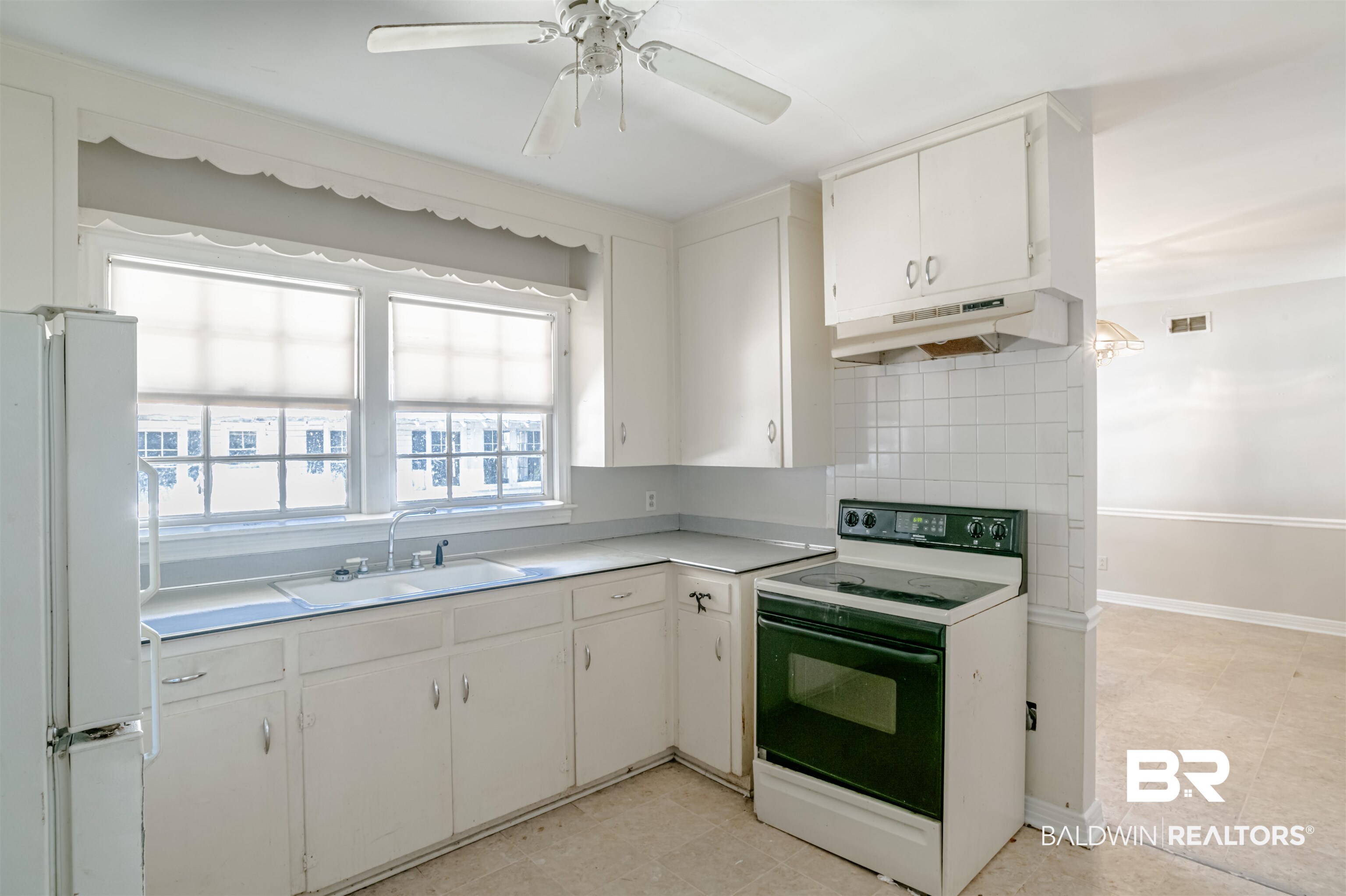 302 Northwest Boulevard Mobile, AL 36611 - Photo 15 of 28