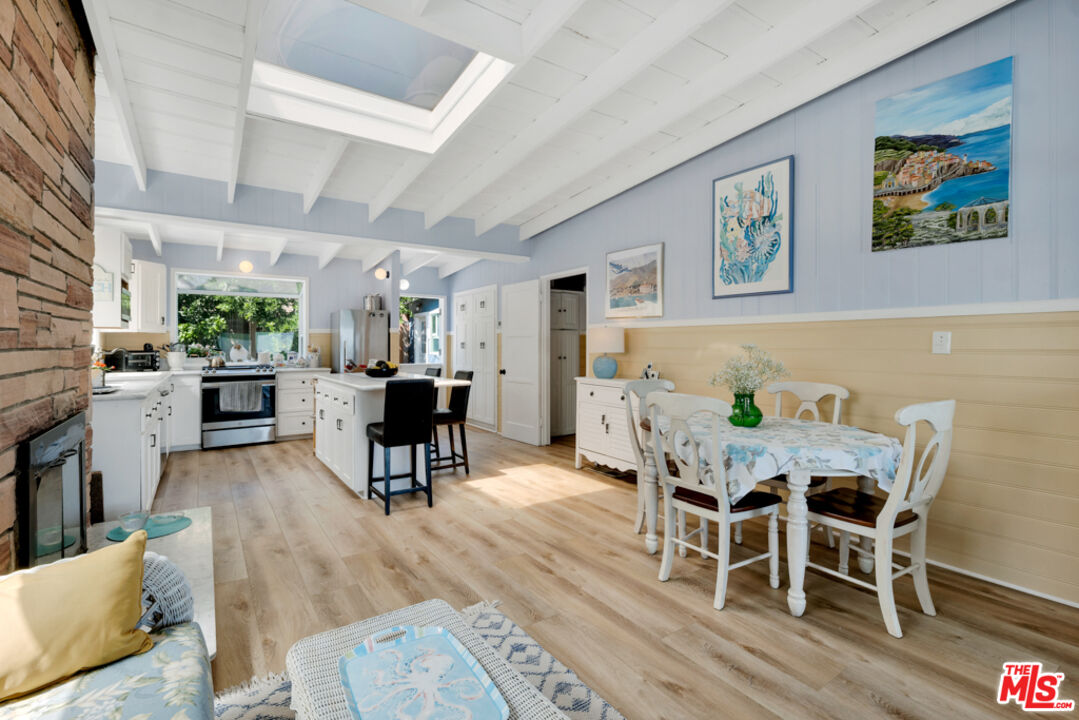 24528 Malibu Road Malibu, CA 90265 - Photo 18 of 68
