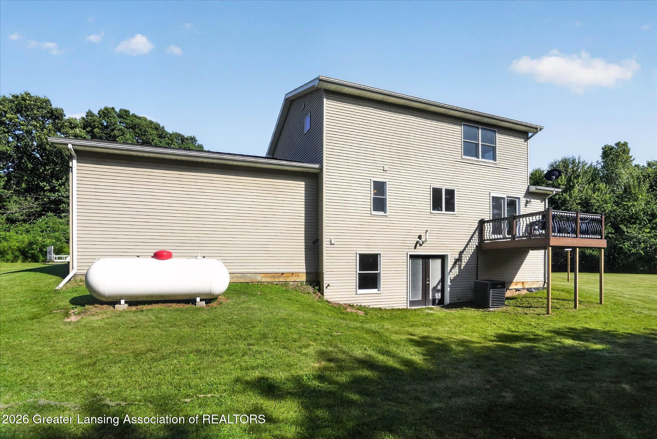 5240 Meridian Road Leslie, MI 49251 - Photo 49 of 64 48-5240-Meridian-Rd-WindowStill-Photogra