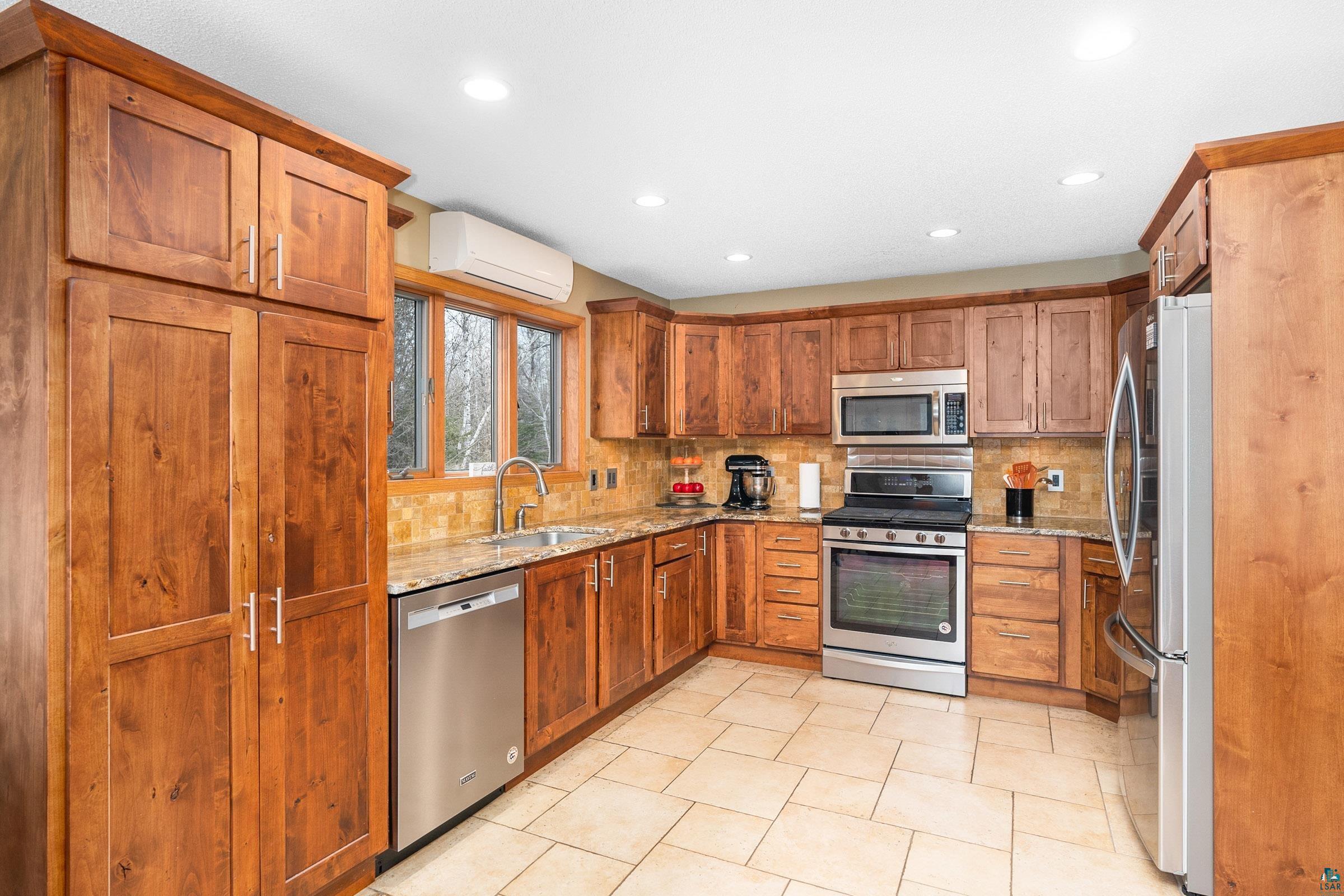 75 North Cloquet Road East Esko, MN 55733 - Photo 14 of 48 Gallery Image 14