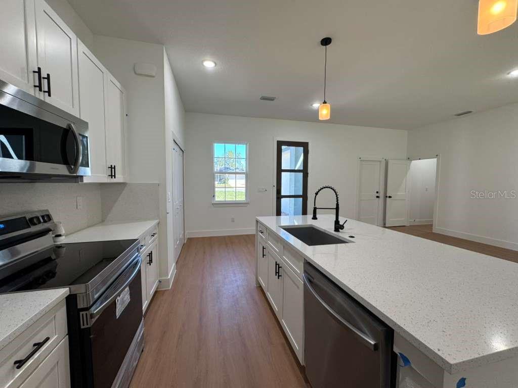 16090 Southwest 35th Court Road Ocala, FL 34473 - Photo 12 of 33